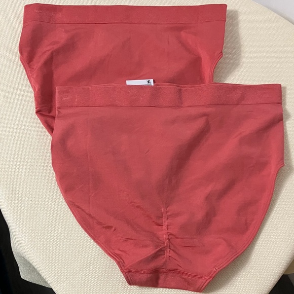 Two Wacoal B-Smooth Seamless Briefs Sz L in Garnet Rose - Picture 6 of 9